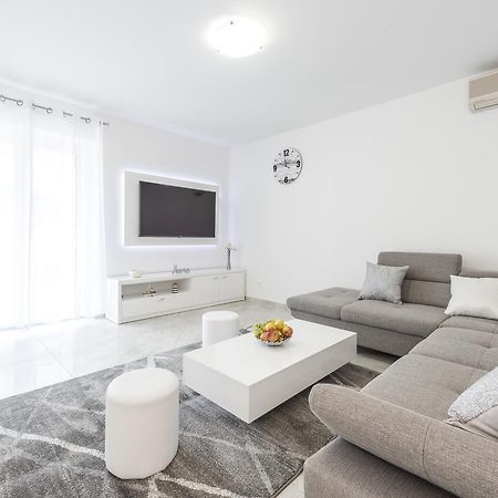 Luxury Apartment Skyscraper Dubrovnik Ngoại thất bức ảnh